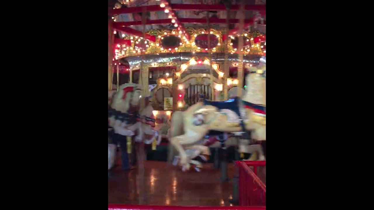BUSHNELL PARK CAROUSEL WURLITZER STYLE 153 BAND ORGAN