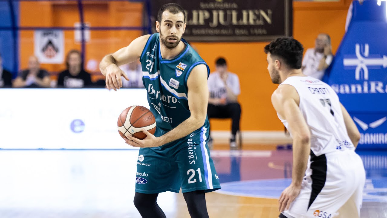Semifinale Gara 4: APU Old Wild West Udine - Acqua S.Bernardo Cantù 89-92