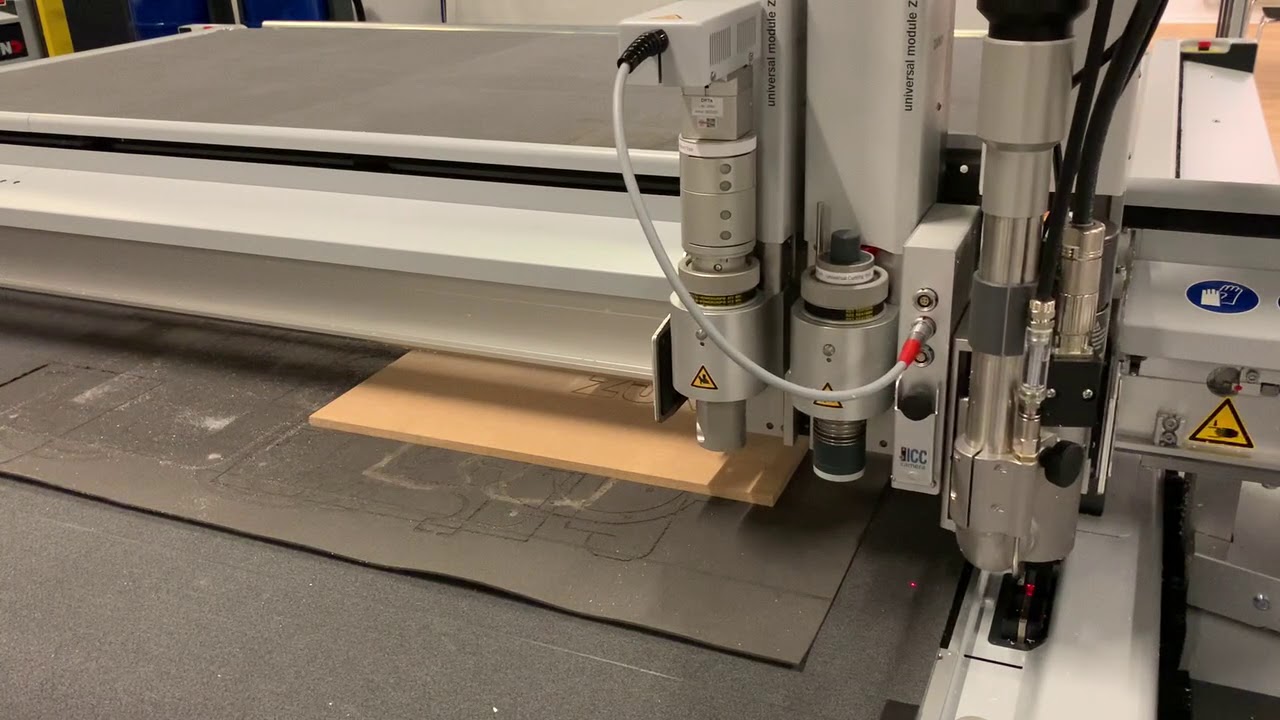 Engraving and routing MDF with Z&uuml;nd G3 and Router Module and Automatic Router bit Changer