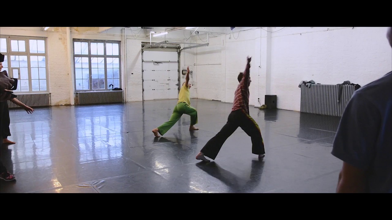 Catabatics (/acrodance) class teaser (Alexander Vantournhout)