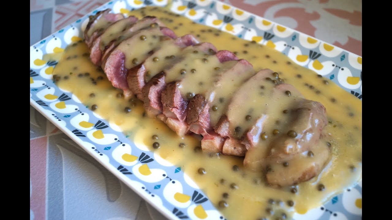 Magret de canard sauce au poivre vert