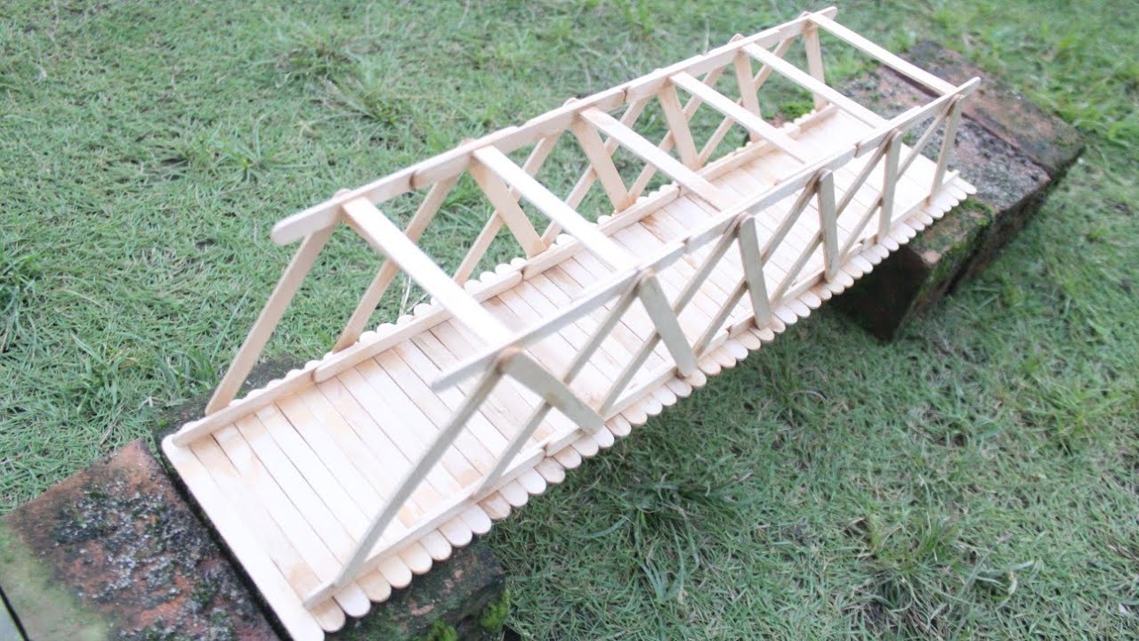 MEMBUAT MINIATUR JEMBATAN STIK ES KRIM