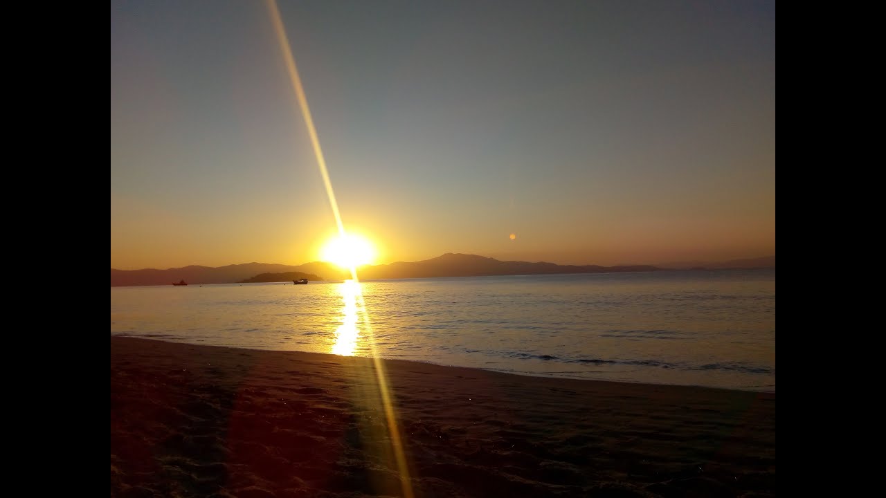 5 PRAIAS EM FLORIAN&Oacute;POLIS PARA O VER&Atilde;O