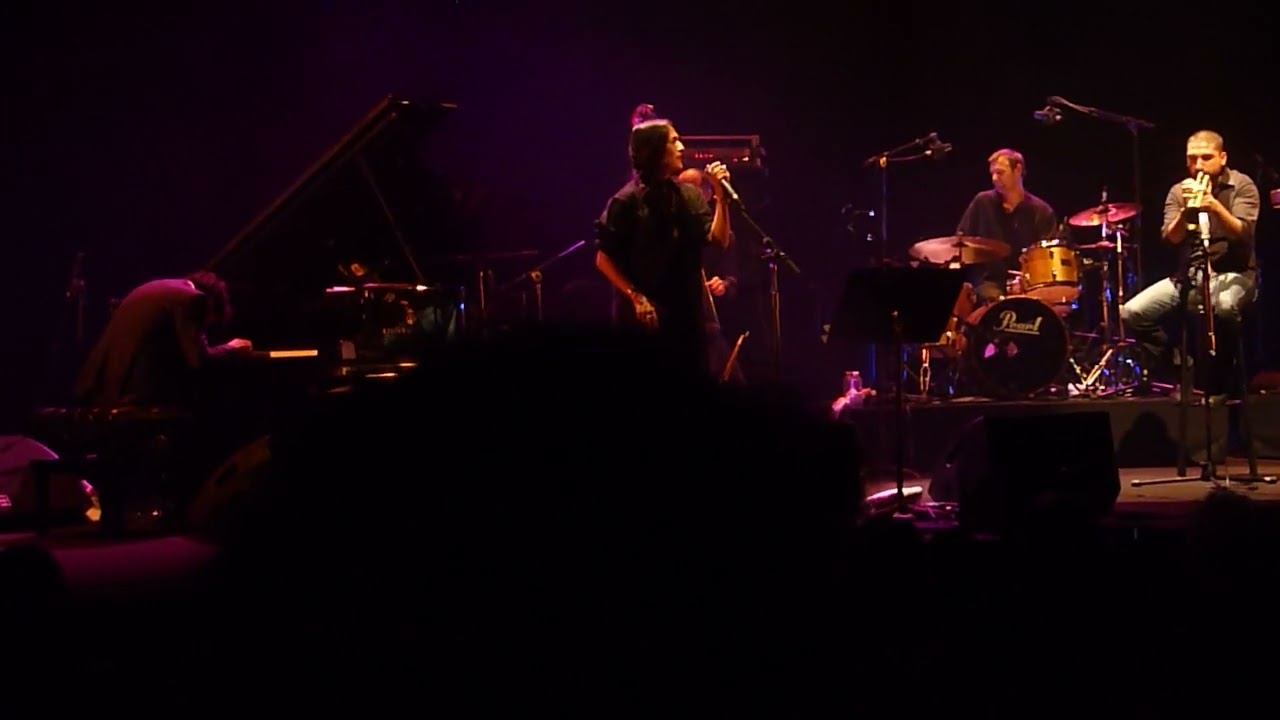 Hindi Zahra Feat. Tigran Hamasyan (Jazz à la Villette - Paris - August 31st 2011)