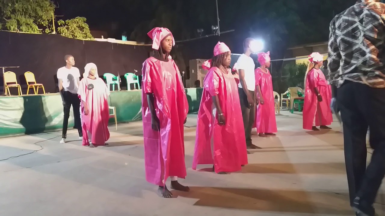 Troupe théâtre xale yone bou rufisque au cercle Maurice Gueye
