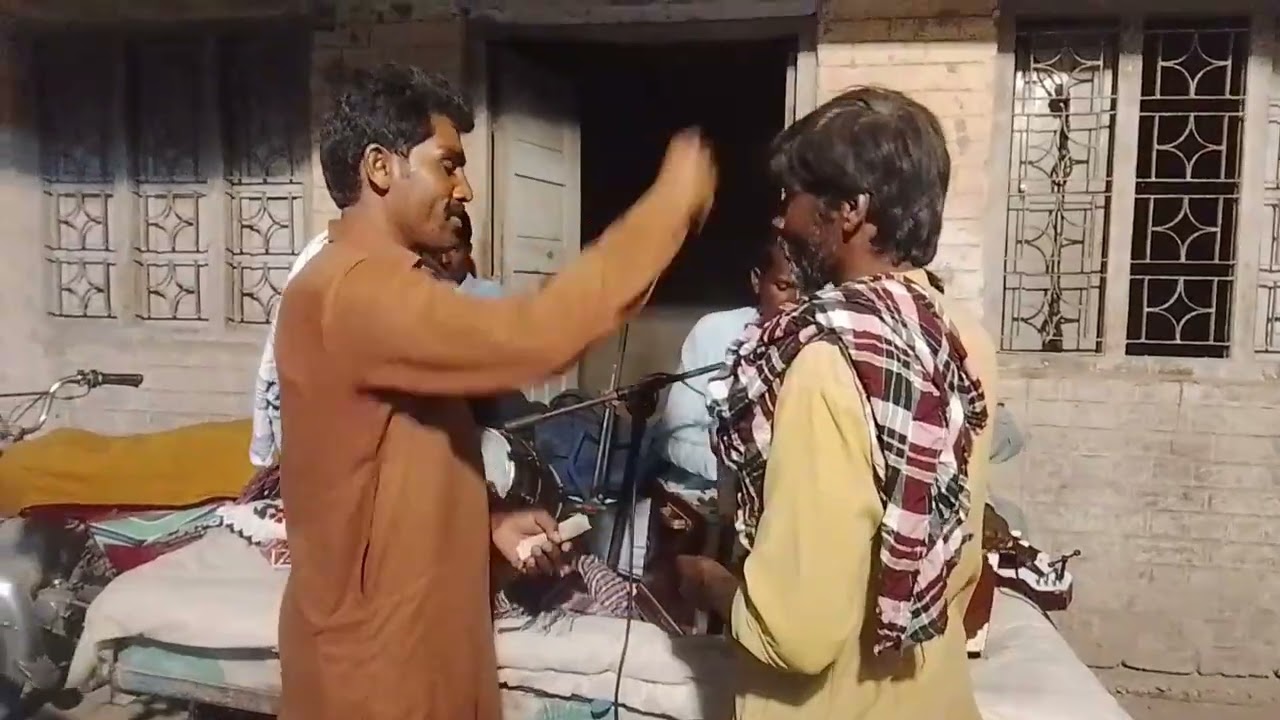 Dillagi Kaisa Kade to Khan Siva
