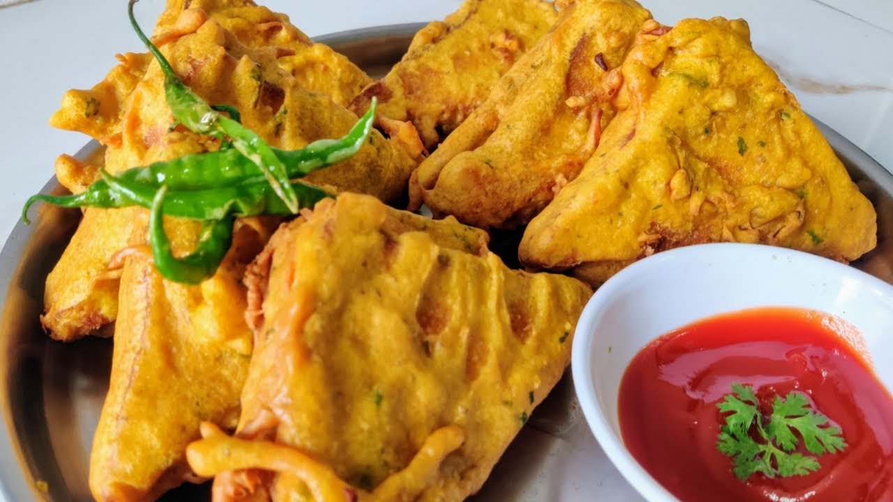 पावसाळा निमित्त चटपटीत ब्रेड पॅटीस नक्की करून बघा | Bread pakora recipe|Sreet style Bread pattice|