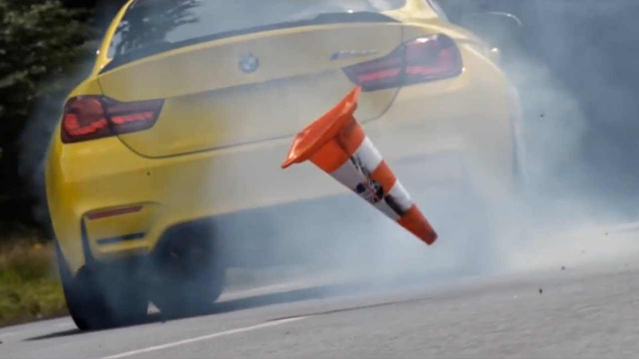 Прикольная реклама BMW.