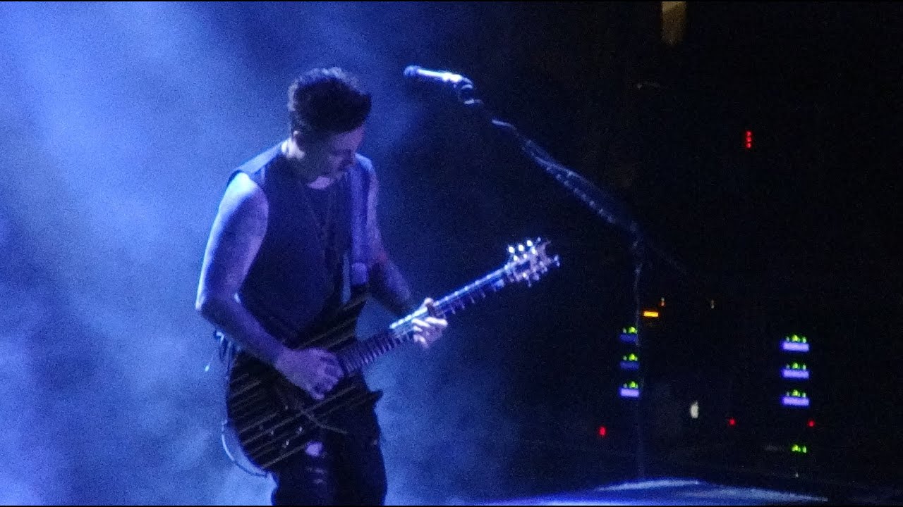 Avenged Sevenfold - Buried Alive (Live in Hershey)