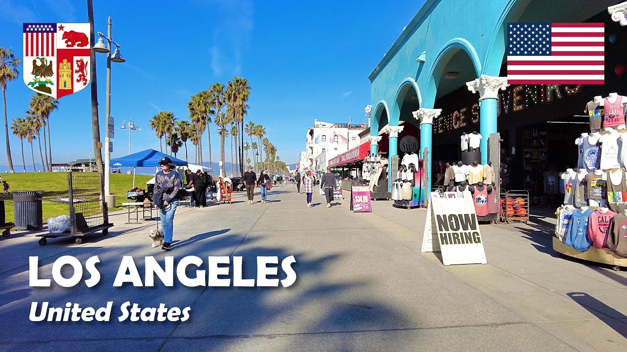 Los Angeles, USA. A walk at Venice Beach. 4K