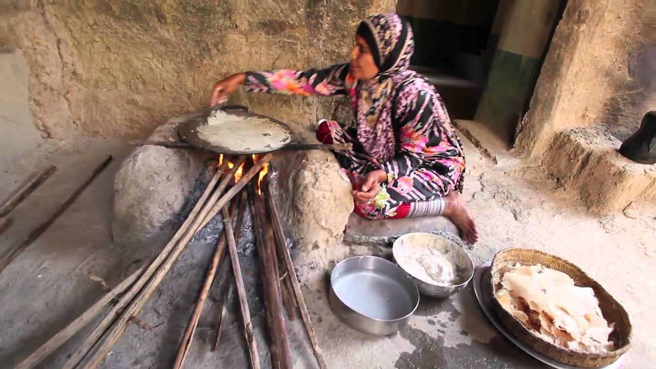 Omani Women Cooking, Bait Al Zufair Museum