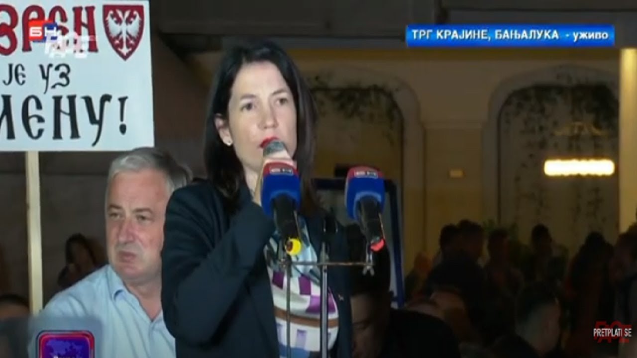 Protest opozicije u RS-u; Banjom Lukom odjekivalo: Mile, lopove, odlazi! Trivić: Neću se povući!