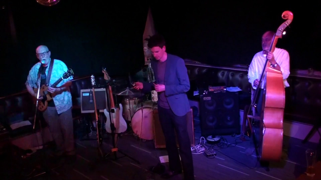 Pete Harris Blues Band - Don't Go No Further