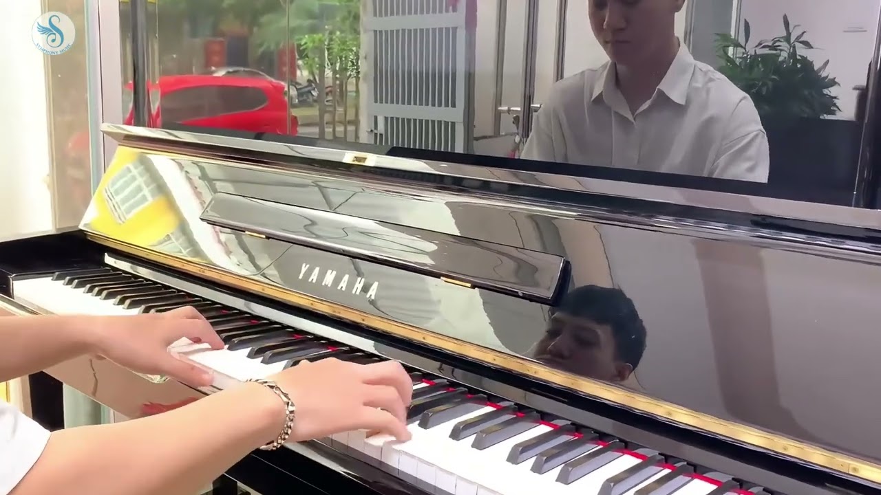 Review chi tiết mẫu đàn Piano Yamaha YUS - Đẹp từng chi tiết
