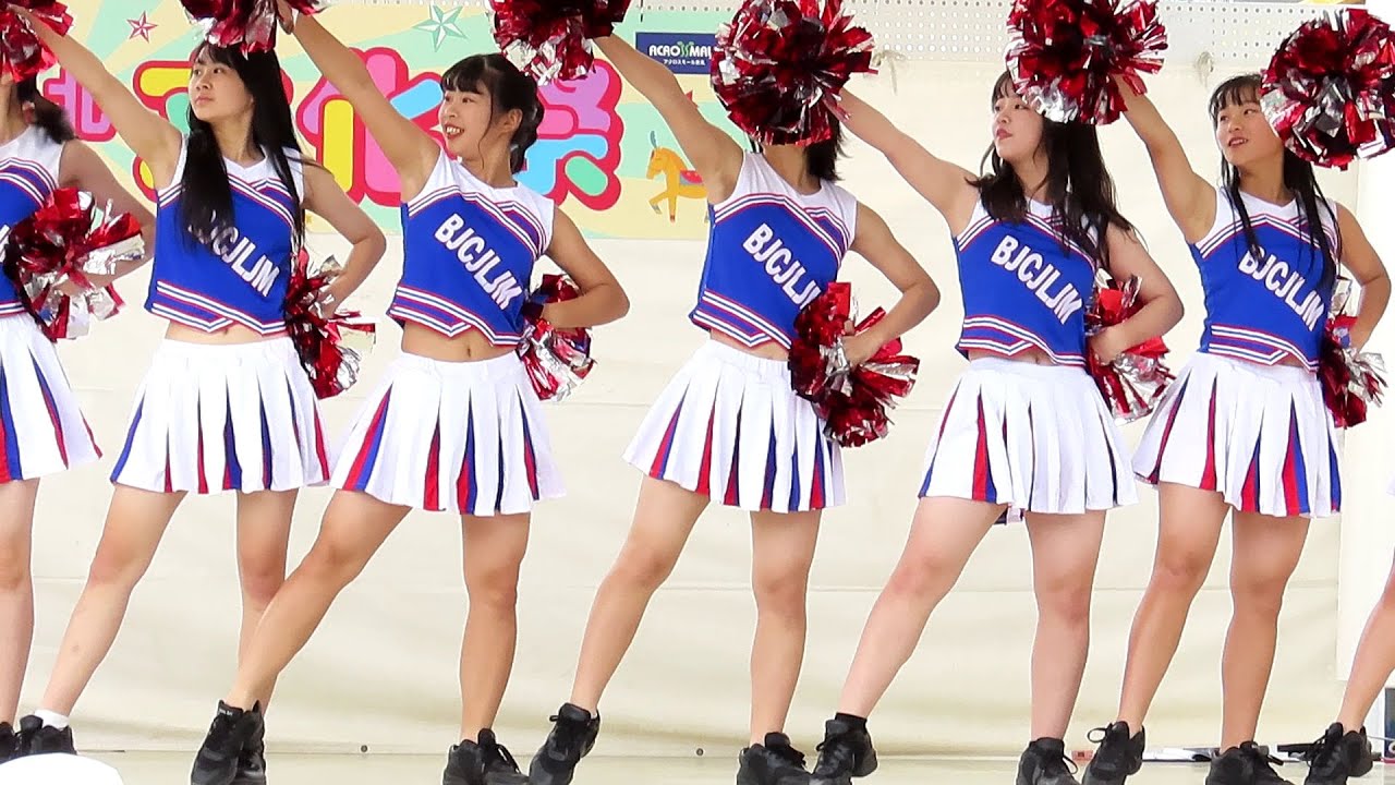 【チアガール】綺麗なラインダンス　チアダンスチーム
