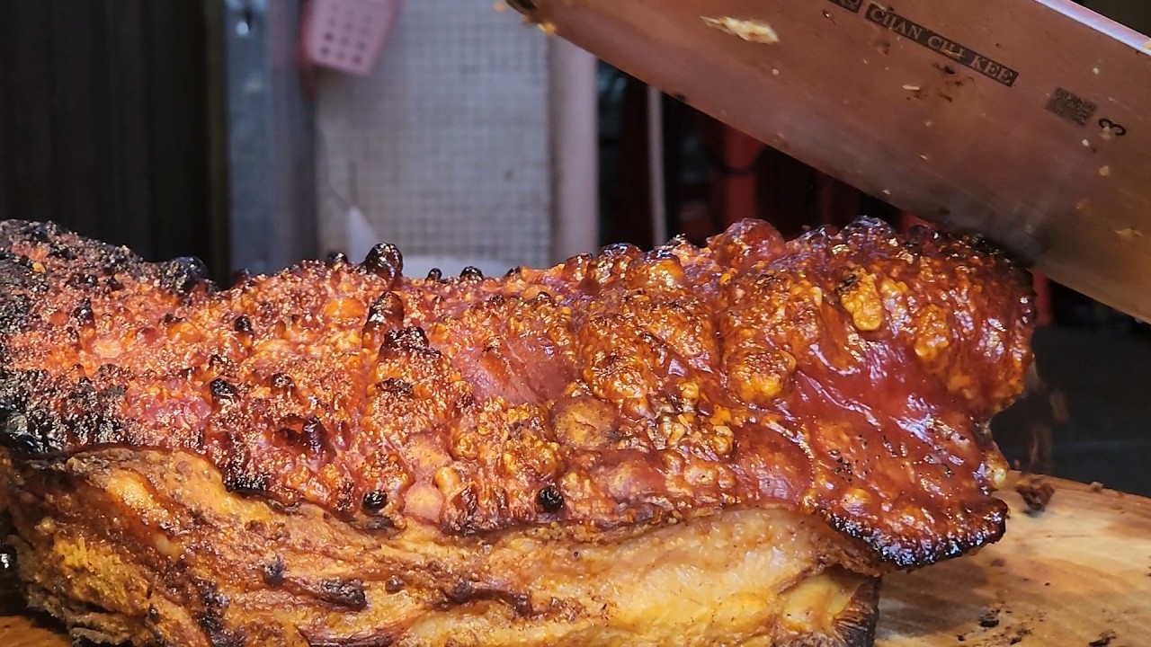 超厚脆皮元朗#添記燒肉 爽嫩#叉燒 新鮮#燒鷄 #超强口感，皮脆肉嫩多汁水，肥美腩仔#叉燒 #燒鴨 #旅游  #元朗 #添記 #香港美食 RoastedGoose #ASMR