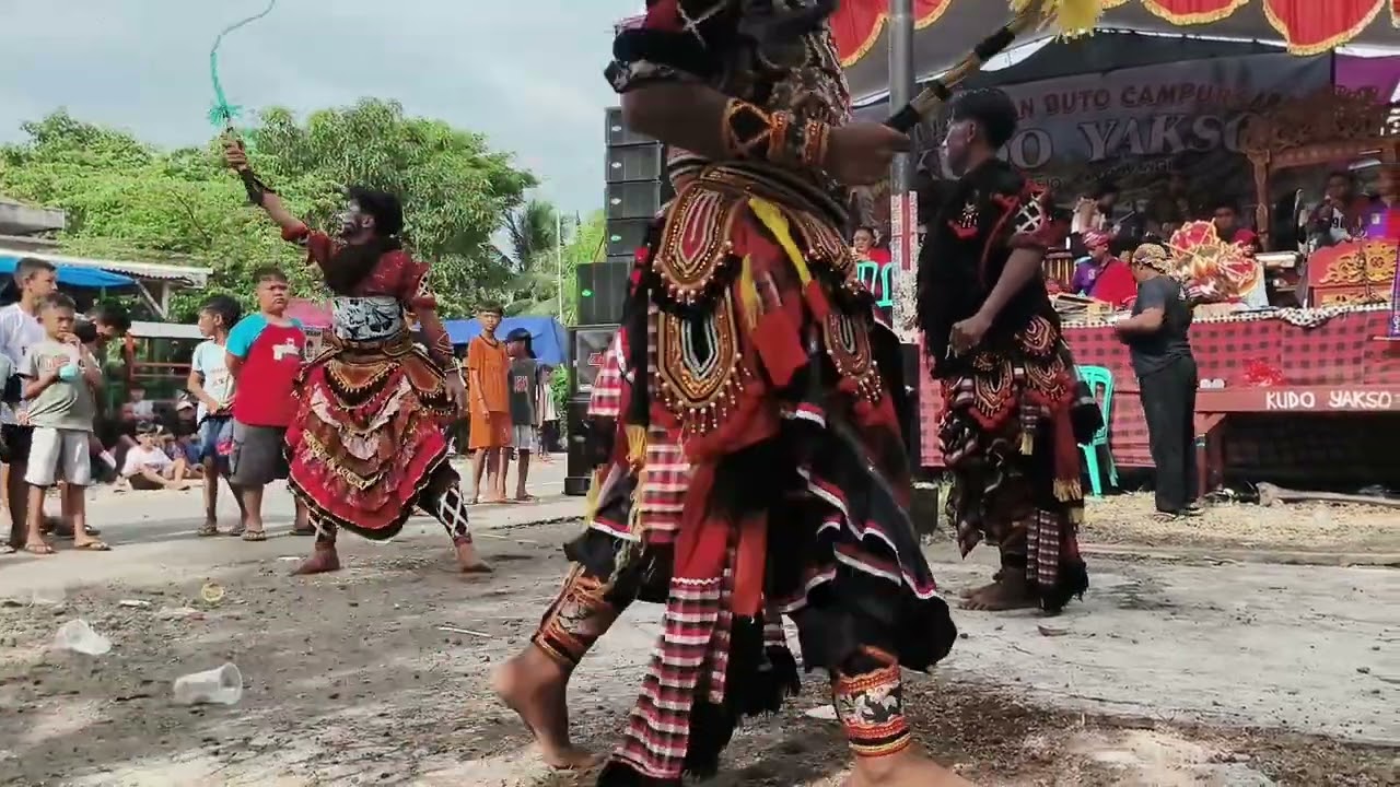 Atraksi jaranan buto terbaik - jaranan buto cilik full ndadi - jaranan buto full pecut