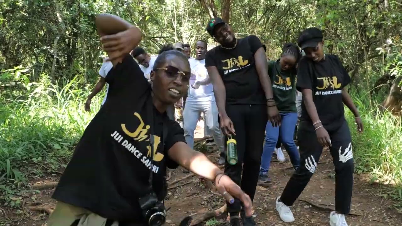 Olololua Hike With Jiji Dance Safaris