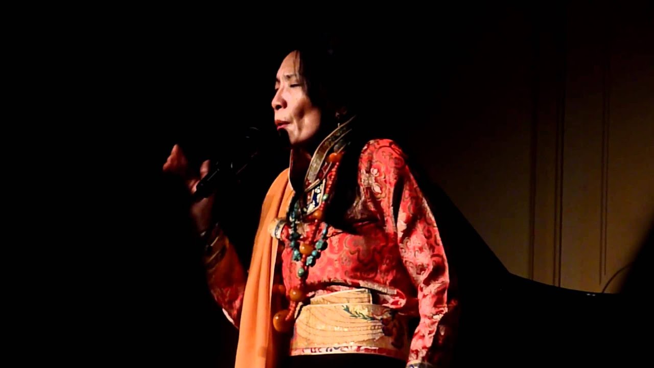 Dechen Shak-Dagsay Jewel Mantra live in Basel 2012