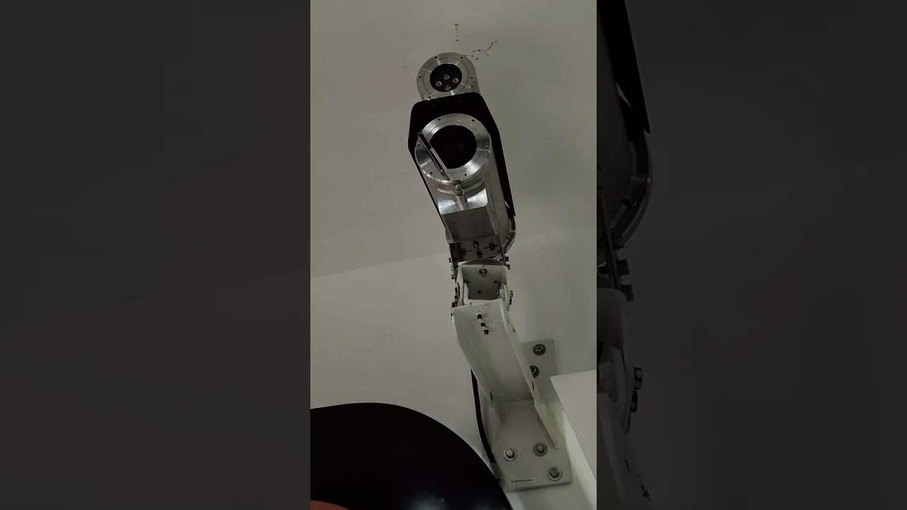 Hikvision 4MP PTZ | 42X Zoom, AI Tracking & Color Night Vision #hikvision