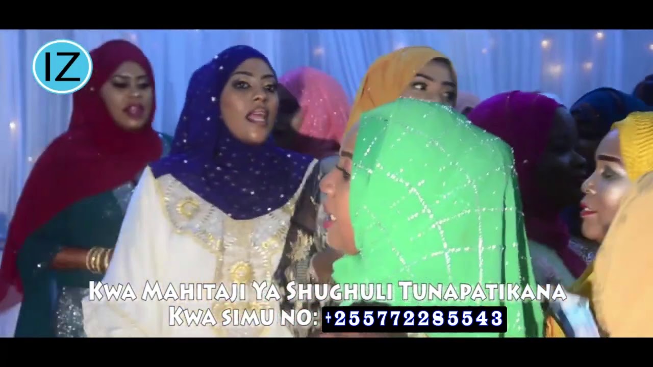 JAMANI MAMA HUYO MAMA ~ UKHTY ASHA AKI PERFORM LIVE [OFFICIAL VIDEO]