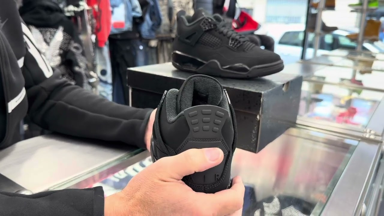 Nike Air Jordan Retro 4 Black Cat (2025) Дата выхода: 28 ноября