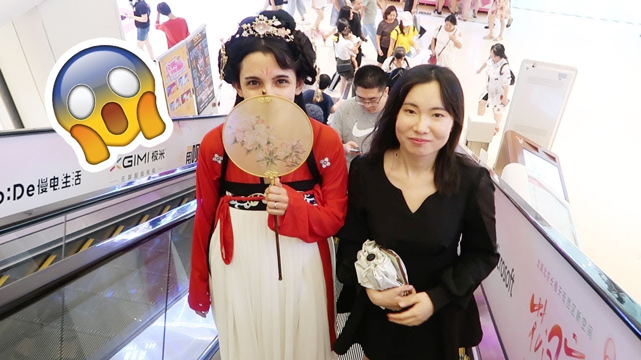 ME VISTO CON TRAJE TRADICIONAL CHINO EN CHINA Y PASA ESTO... - HANFU