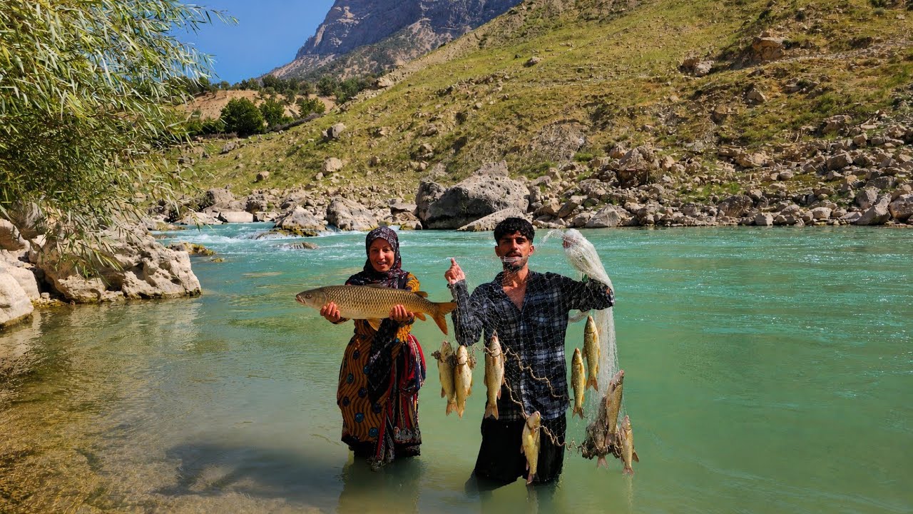 🎣Nomadic Family Fishing on a Mountain Island | Selling Fresh Fish to Buy Daily Essentials in Iran