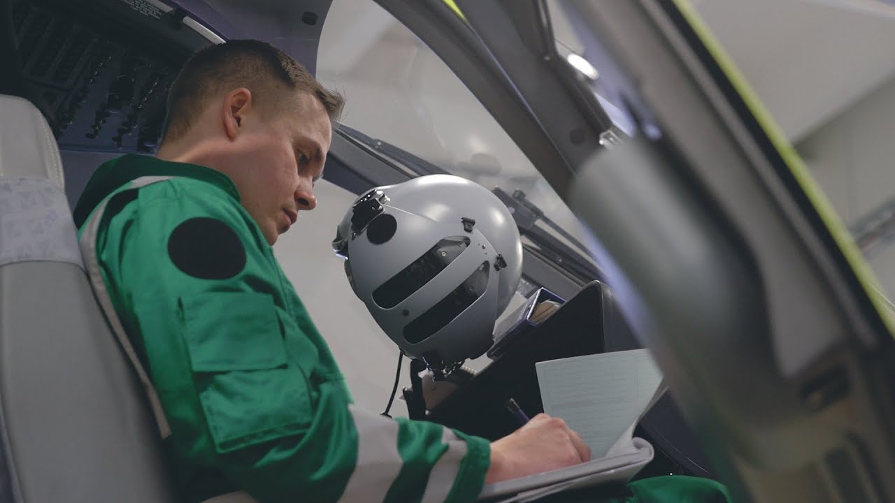 FinnHEMS  Lentäjä