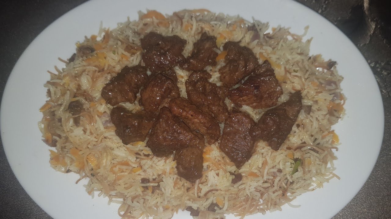Pilau with vermicelli  bariis lagu karii taambi