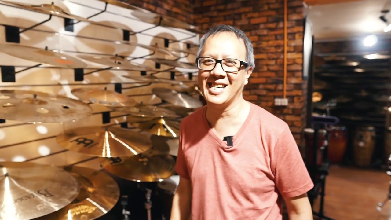 DI TOKO TIGA NEGERI MUSIC HOUSE BOLEH COBAIN CYMBALS DAN DRUMS!! #bahasadrum
