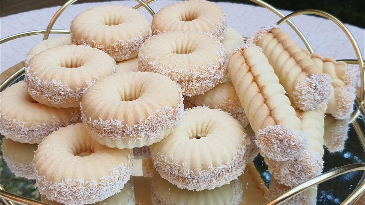 Gâteaux secs avec la maïzena  قاطو   النشاء الخفيف سهل وسريع حلوة الاساور او الخلخال
