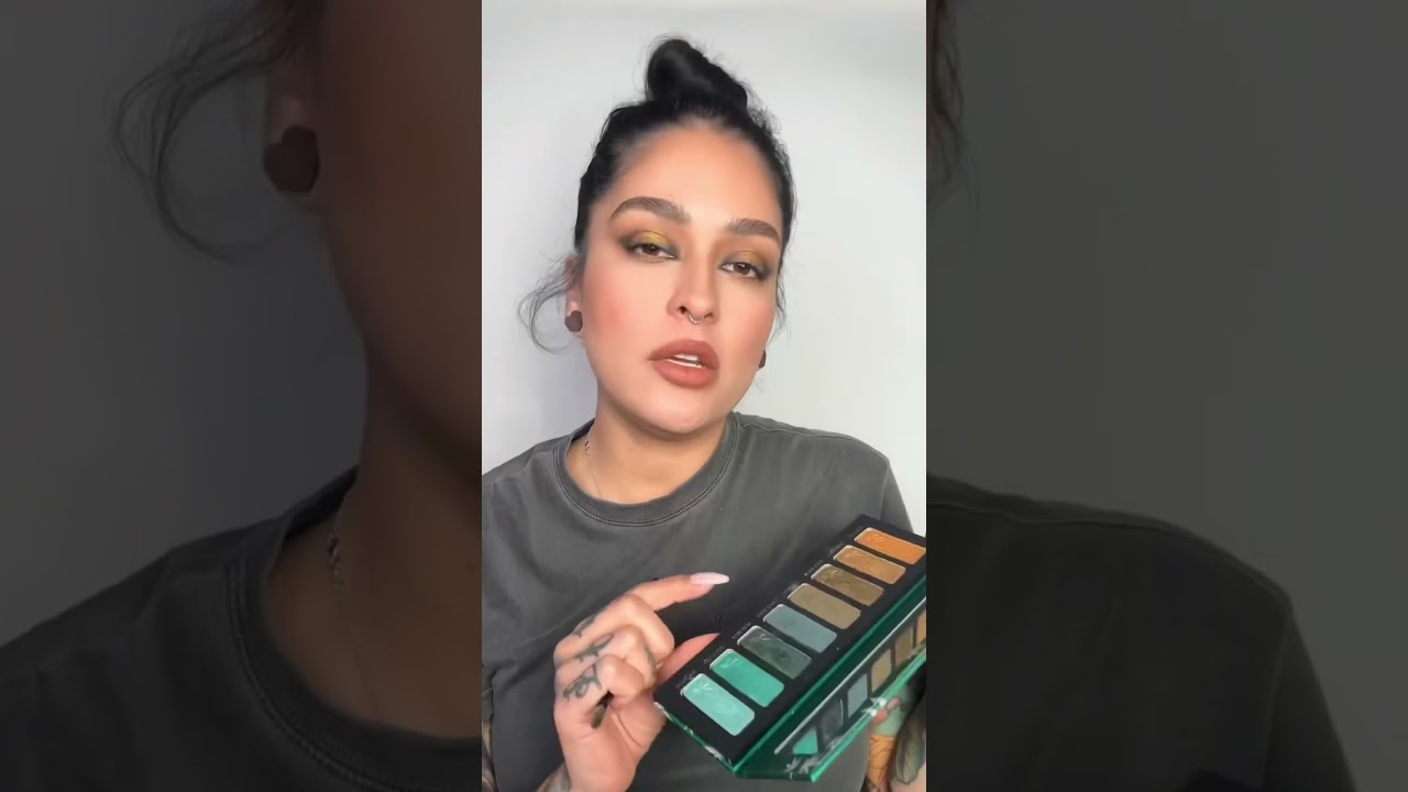 Green Halo Eye Look | SMOKE SESSIONS PALETTE | Melt Cosmetics