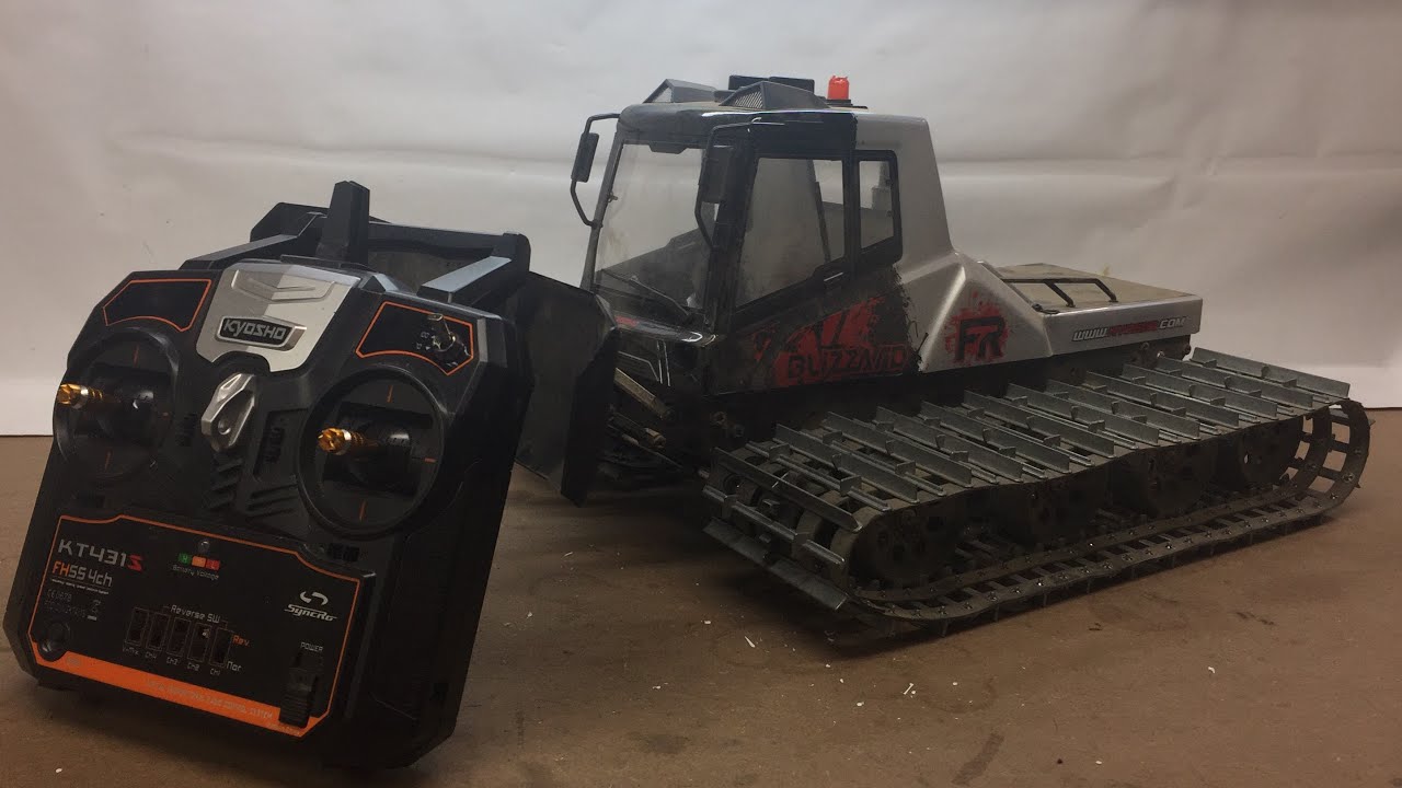 EXTREME RC 4X4 Kyosho Blizzard FR Realistic Controls