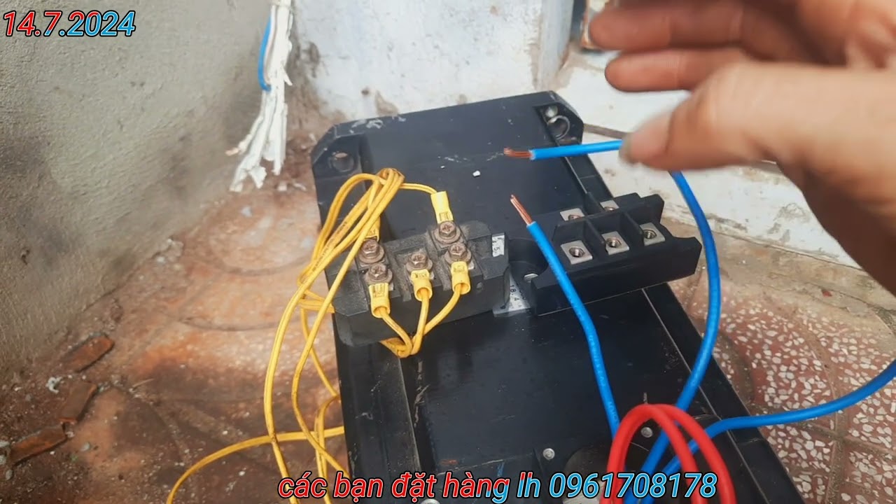 đấu lại &aacute;p cao nhất c&oacute; thể để l&agrave;m điện gi&oacute; với v&ograve;ng quay chậm. . v&agrave; h&ograve;a lưới nlmt &aacute;p 100v đến 130v