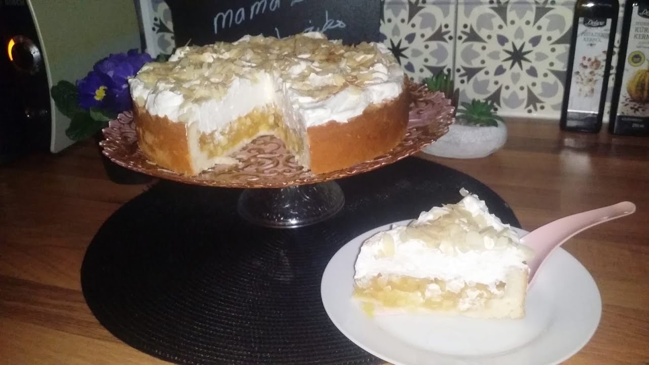 كيكة التفاح الألمانية الرهيييبة مع الة التقطيع التي لن استغنى عنها أبدا  Apfel kuchen