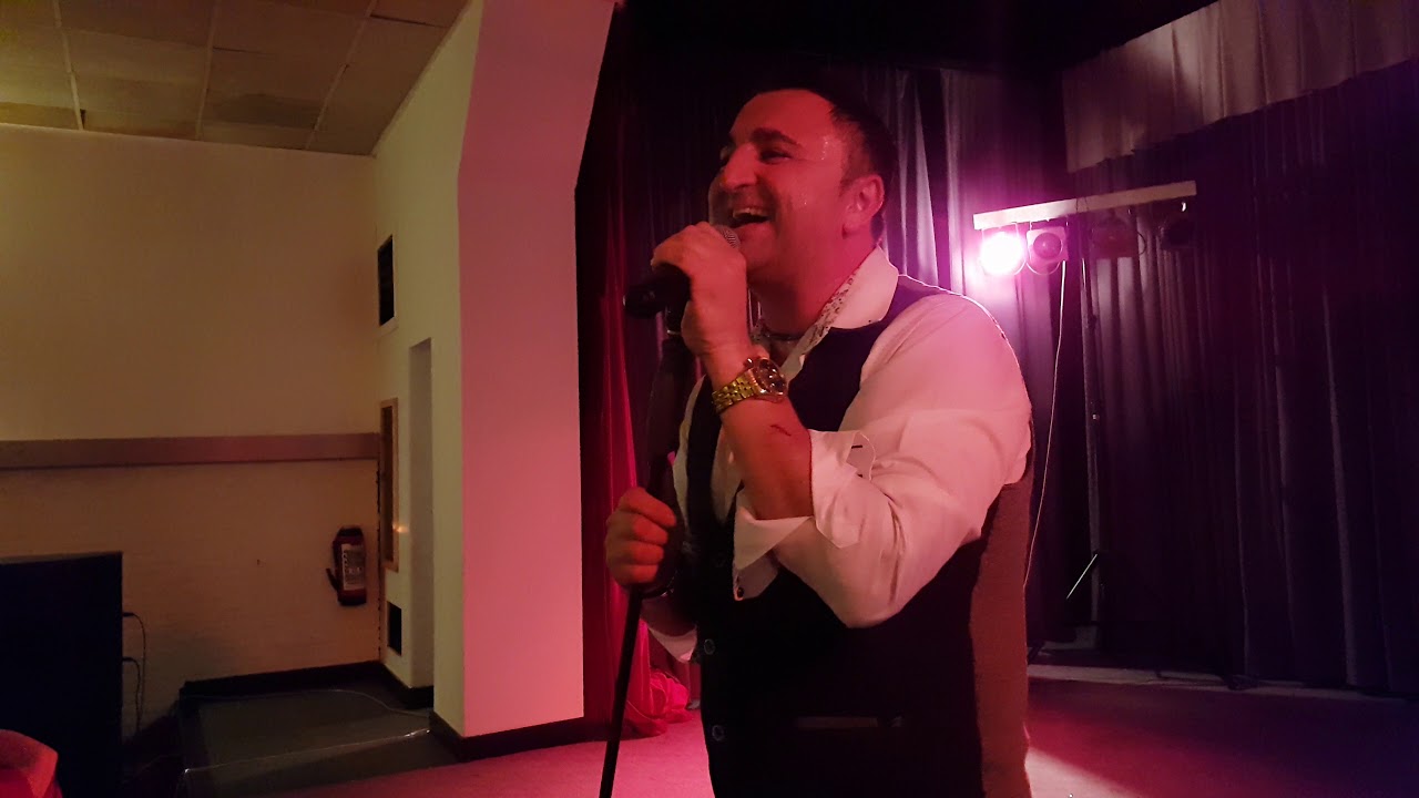 Hou me vast (kippenvelmoment versie)   Sammy Moore