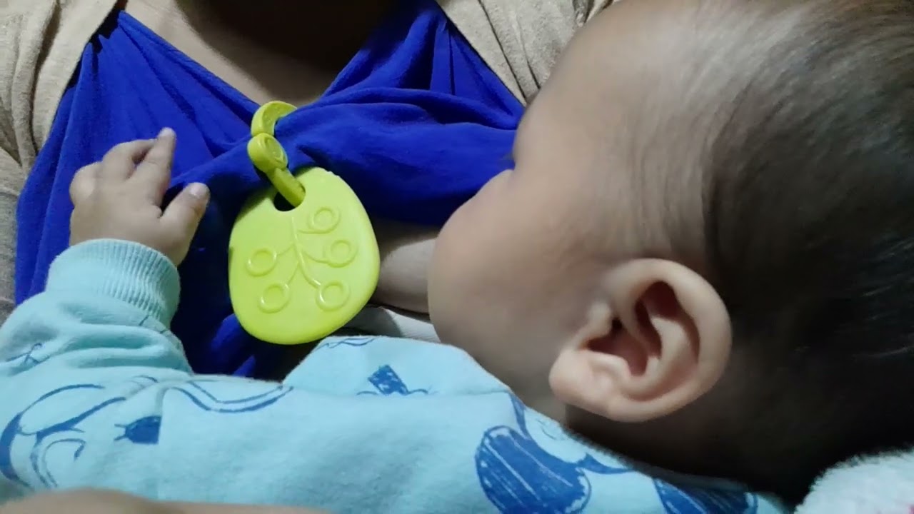 2 may 25 baby boy's enjoyed drinking mum breastfeeding 