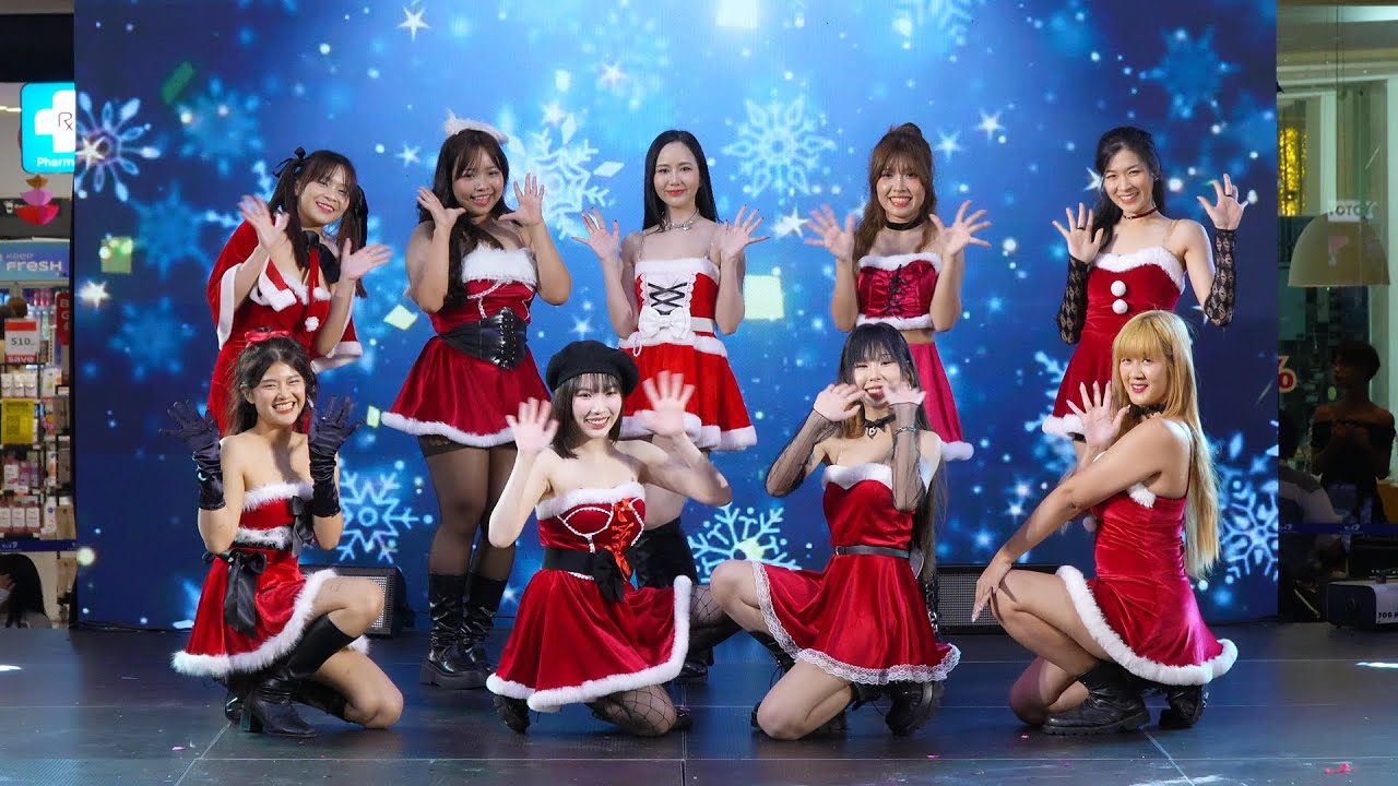 [Velvet Glow] Red Velvet X aespa - Beautiful Christmas @ Esplanade Ratchada Cover Dance | 241222