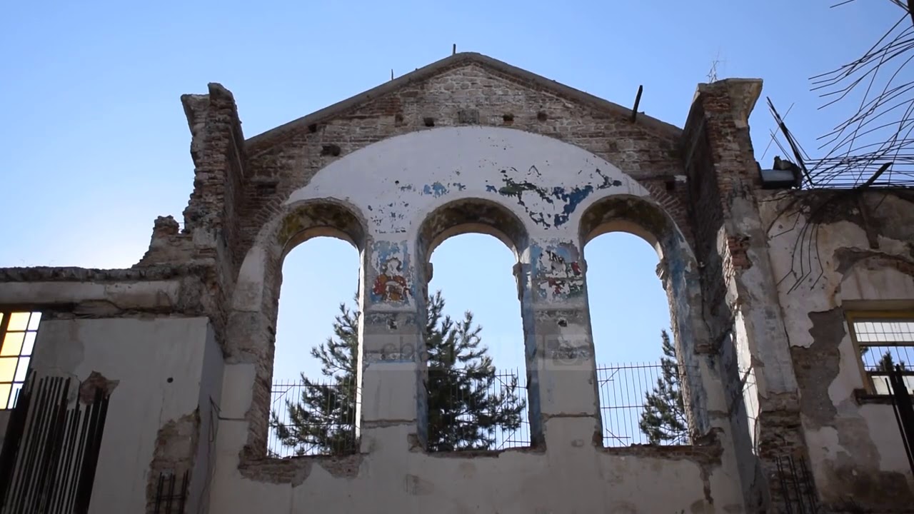 Restaurohet katedralja e Korçës/ ‘Burimi jetëdhënës” u ndërtua në shekullin e 18