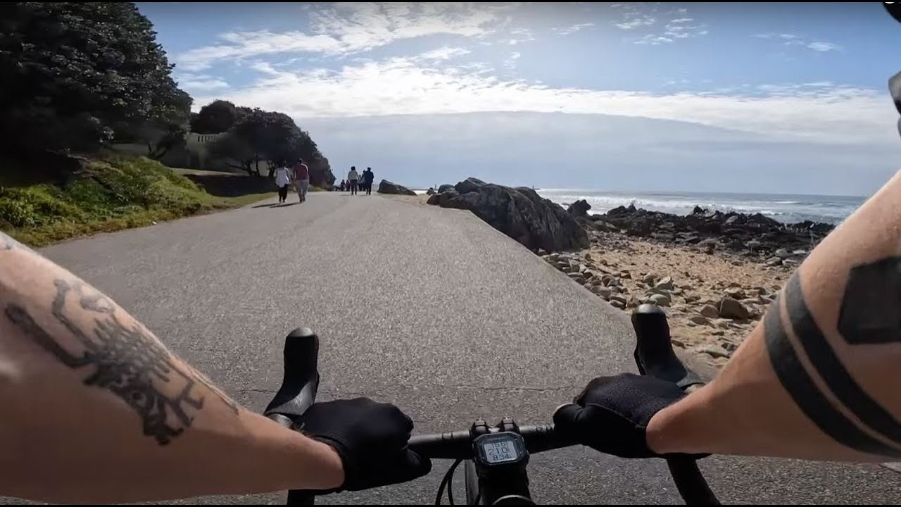 Bike Ride in Porto (From The City Center To The Ocean)