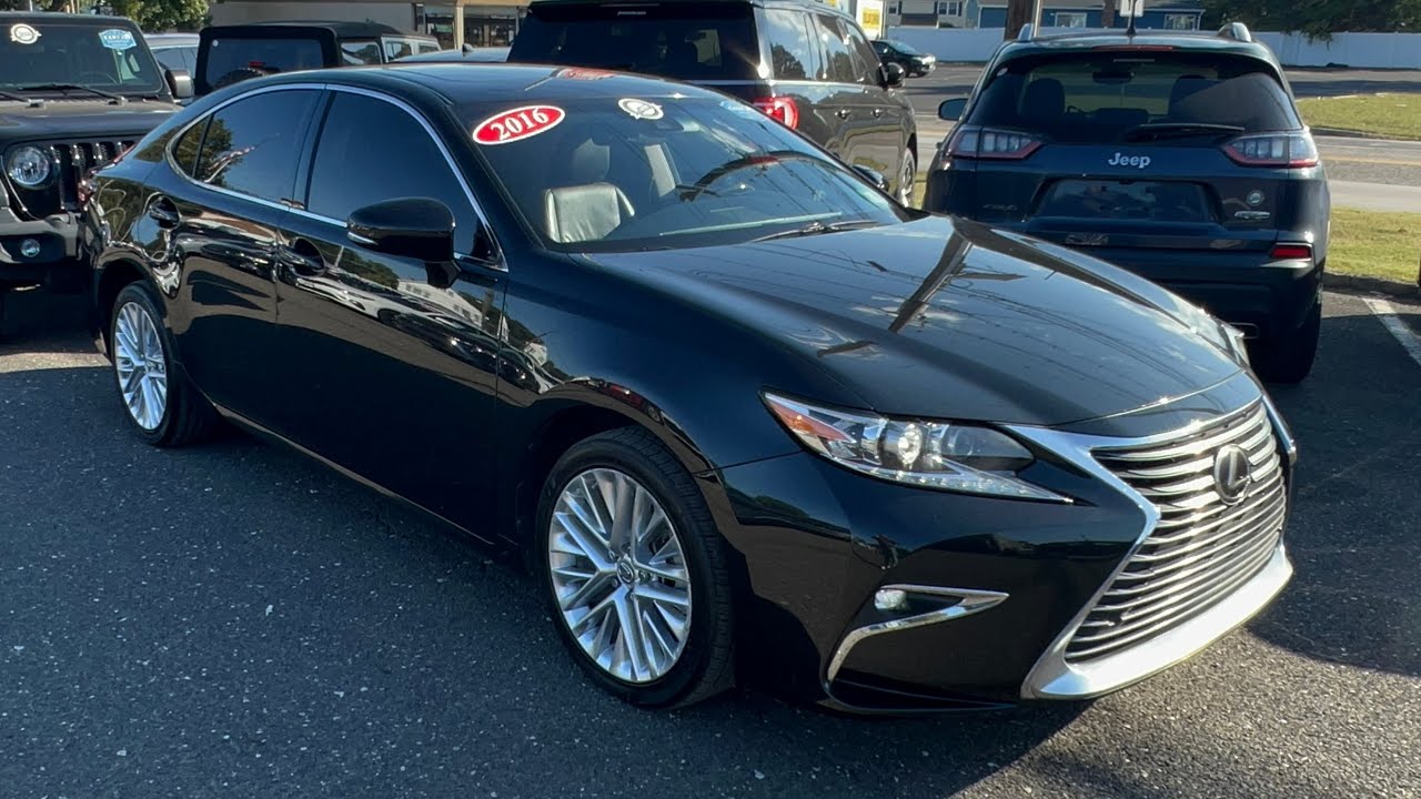 2016 Lexus ES350 Showcase & Review