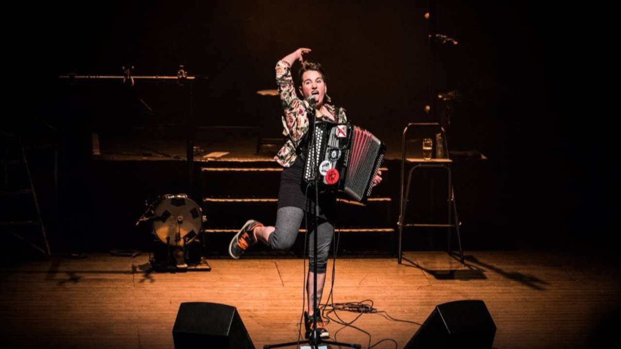 Emeline tout court - 20h