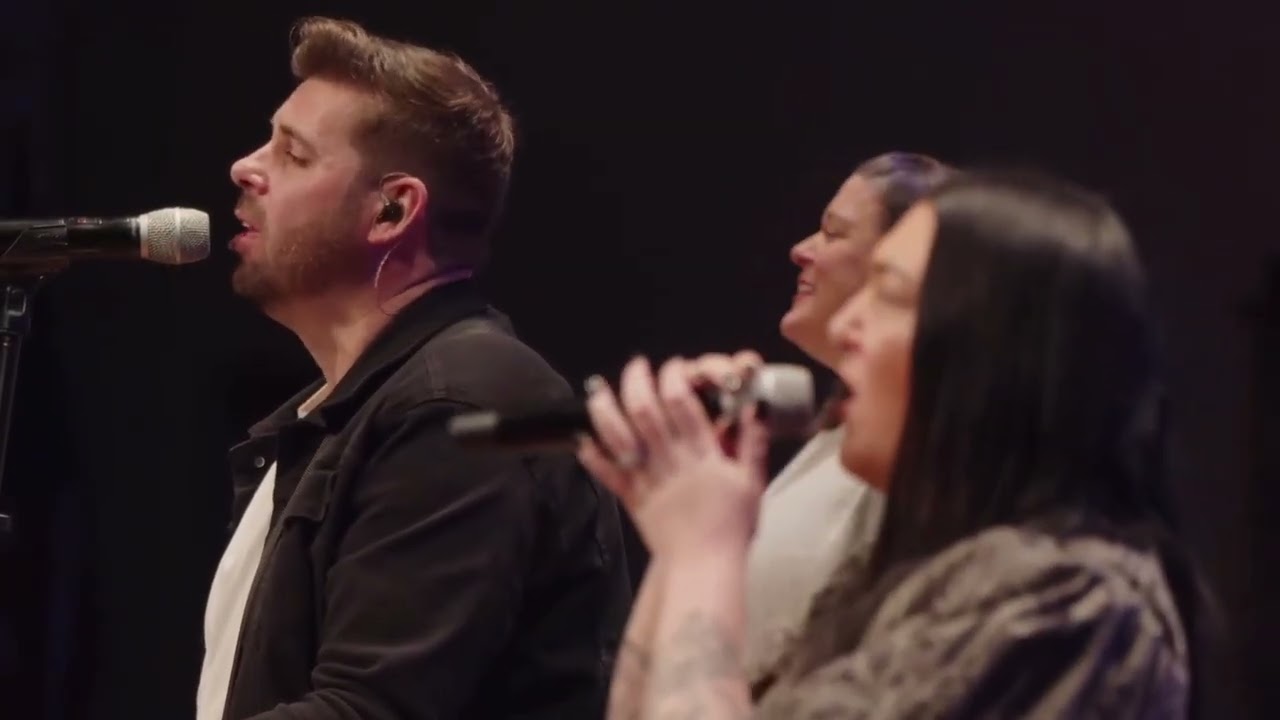 Worship Moments: Light of the World (Sing Hallelujah)