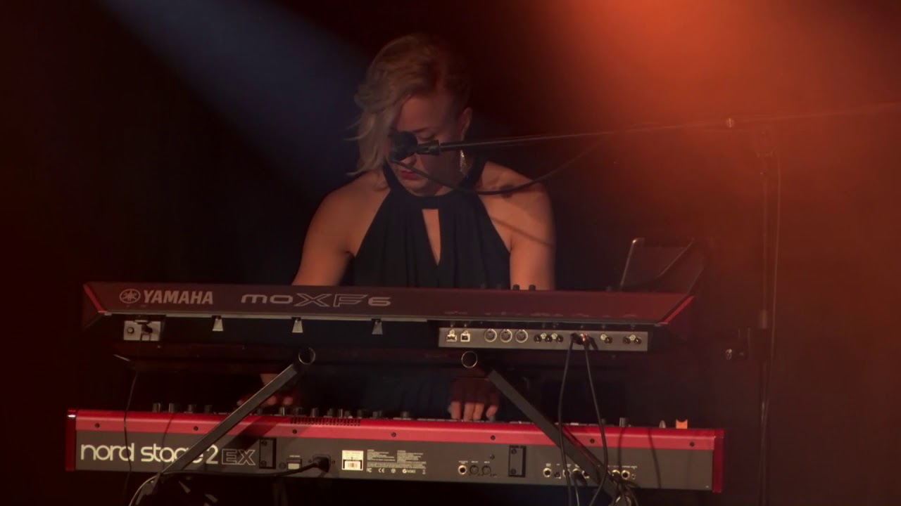 Reeta & Lumo LIVE @Baltic Princess - Frenesi