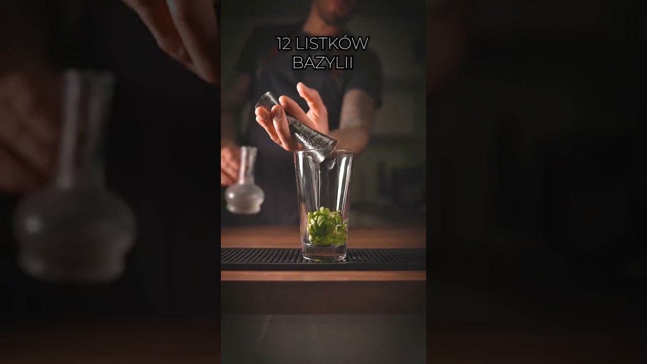 Czy to Tw&oacute;j nowy ulubiony drink? #alkoholove101 #drinki #w&oacute;dka #basilsmash #bazylia #shorts