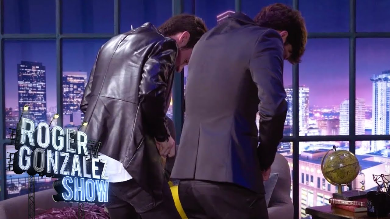 COMPETENCIA DE ESCROTOS ¿QUIÉN GANA POR SU TALENTO? -  ROGER GONZALEZ SHOW
