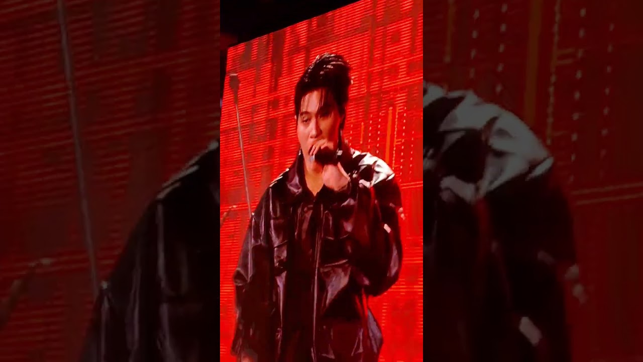 อย่างน้อย | เพียงกระซิบ by Gemini, Krist, William, Perth | GEMINI FOURTH RUN THE WORLD CONCERT D1