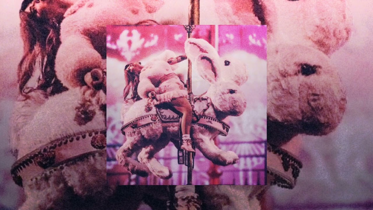 Carousel - Melanie Martinez TRILOGY TOUR STUDIO VERSION 🎠💗