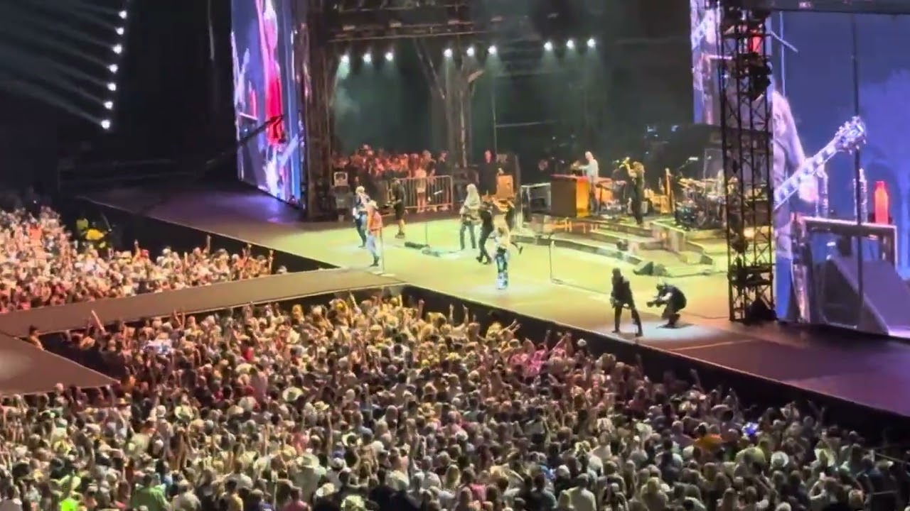 Kenny Chesney 
